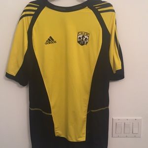 Columbus Crew yellow and black jersey